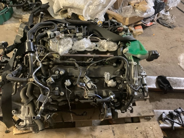 ДВЗ 101024RMAX NISSAN