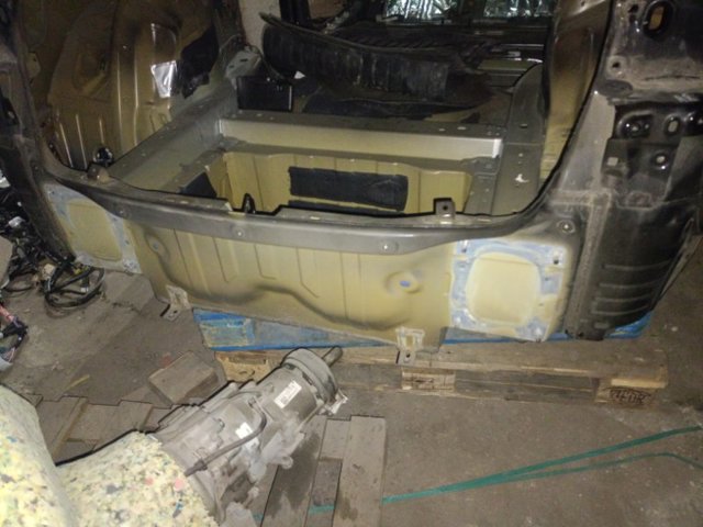 Панель задня, багажного відсіку 1077958S0A TESLA