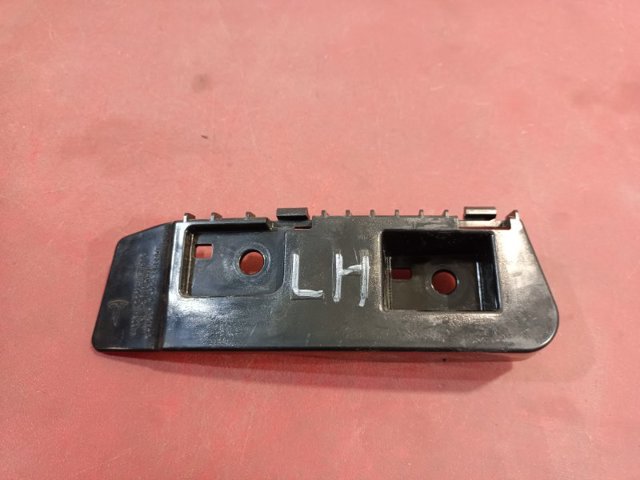 Супорт/кронштейн кріплення заднього ліхтаря, лівий 108399200D TESLA