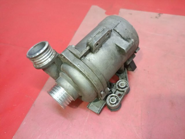 Водяний насос охолодження електричний додатковий 11518635092 BMW