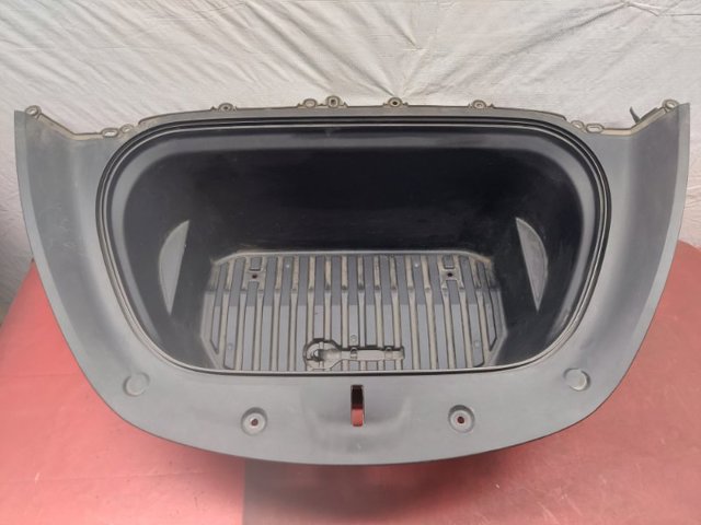 Органайзер (ящик) для багажника 149260600C TESLA