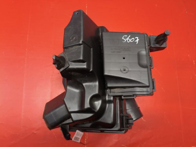Корпус повітряного фільтра 165003JA0C NISSAN