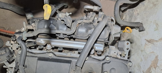 Колектор впускний 1712037110 TOYOTA