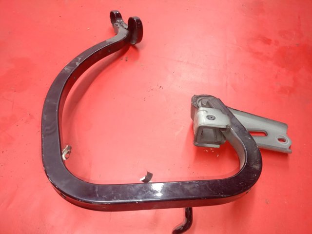Петля багажника 17A827301 VAG