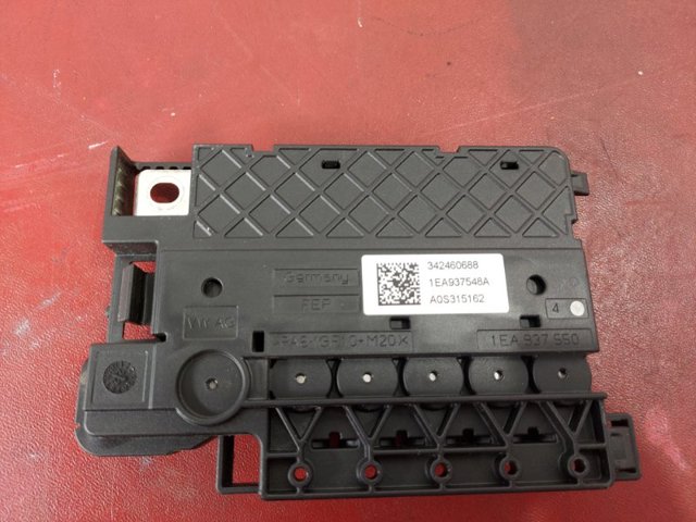 Коробка запобіжників 1EA937548 VAG