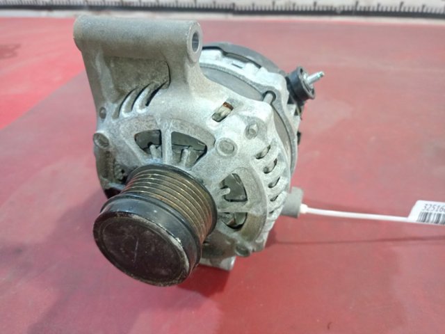 Генератор 27060F0010 TOYOTA