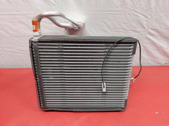 Випарник 272806RC0A NISSAN