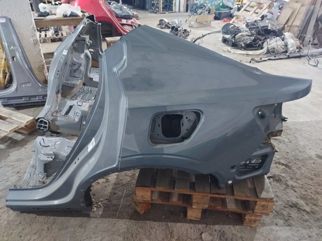 Крило заднє 32234133 VOLVO