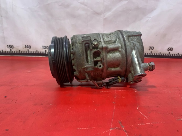 Компресор кліматичної установки 39133197 GM