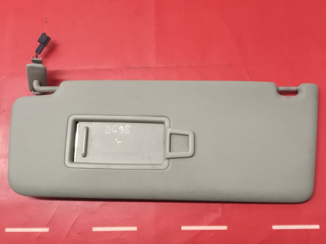 Козирок сонцезахисний 3CN857551EVI4 VAG