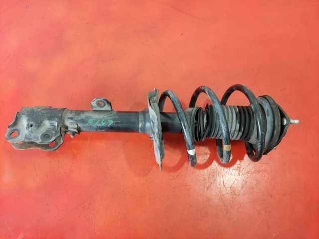 Стійка передня права 4060A604 MITSUBISHI