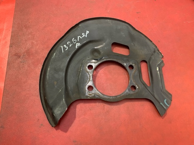 Захист гальмівного диска, переднього, правого 411514BT0A NISSAN