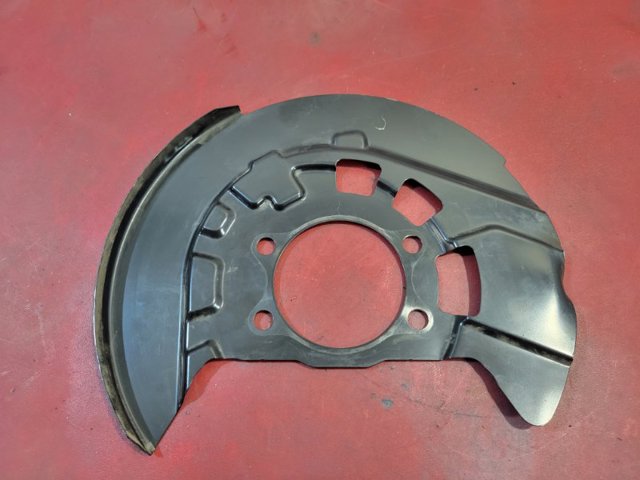 Кожух гальмівного диска 411616RA0A NISSAN