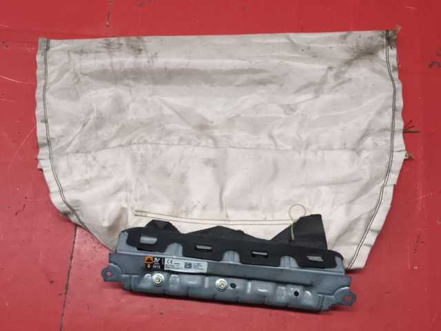 Подушка безпеки (AIRBAG) пасажирська, захисту колін 42457827 GM