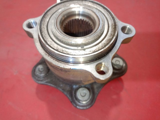 Підшипник задньої маточини 432024GA0B NISSAN