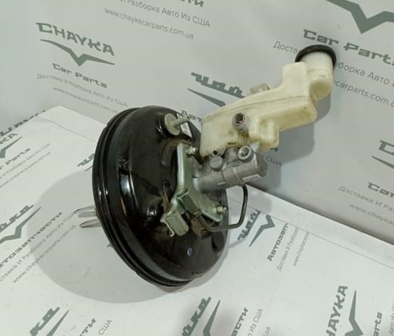 Главный тормозной цилиндр с бачком toyota camry v55 15-17 usa 4720106443 4720106443