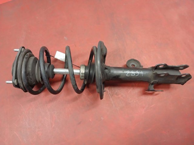Стійка передня права 4851009062 TOYOTA