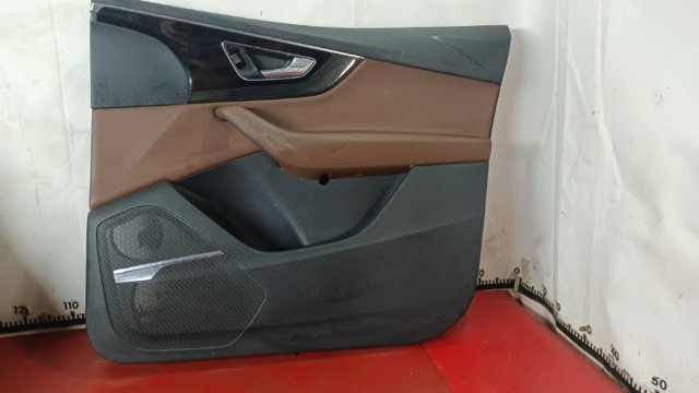 Облицювання передніх правих дверей 4M0867104BJ0M VAG