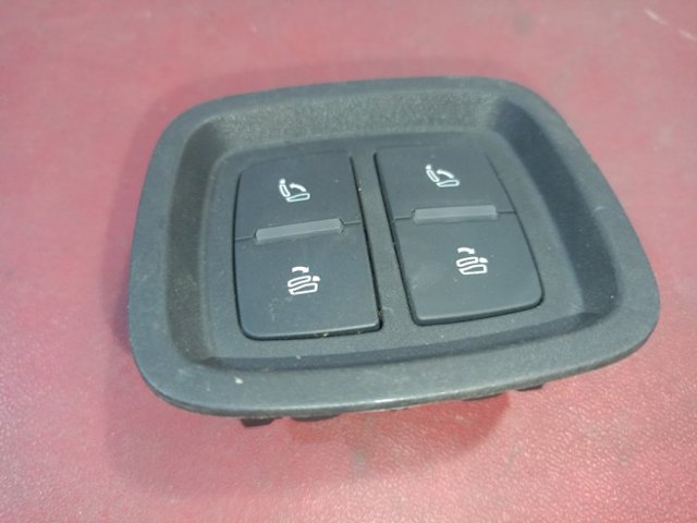Блок кнопок механізму регулювання сидінь 4M0959861B VAG
