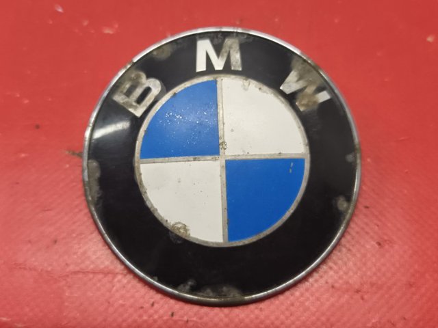 Фірмовий значок капота 51148132375 BMW