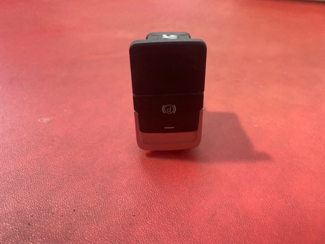 Кнопка електромеханічного гальма стоянки 5G0927225 VAG