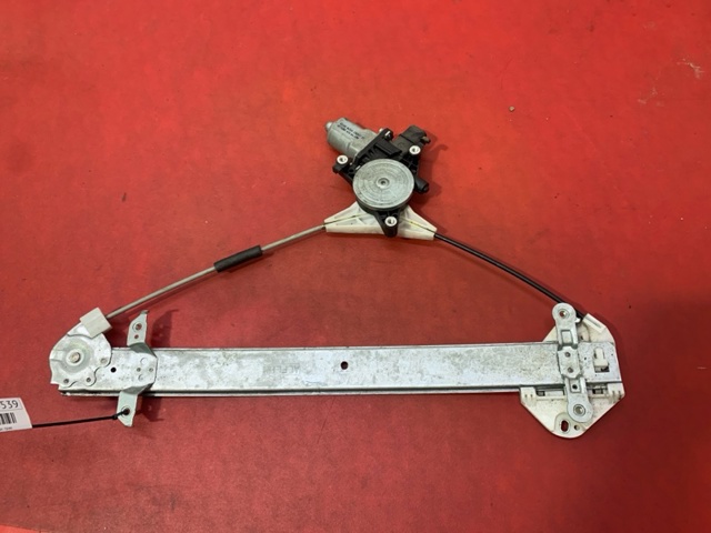 Склопідйомник з електродвигуном 61041AL05A SUBARU
