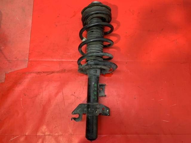 Пружина передня, права 68372902AB CHRYSLER