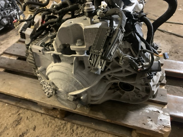 АКПП в зборі (автоматична коробка передач) 68429328AA CHRYSLER