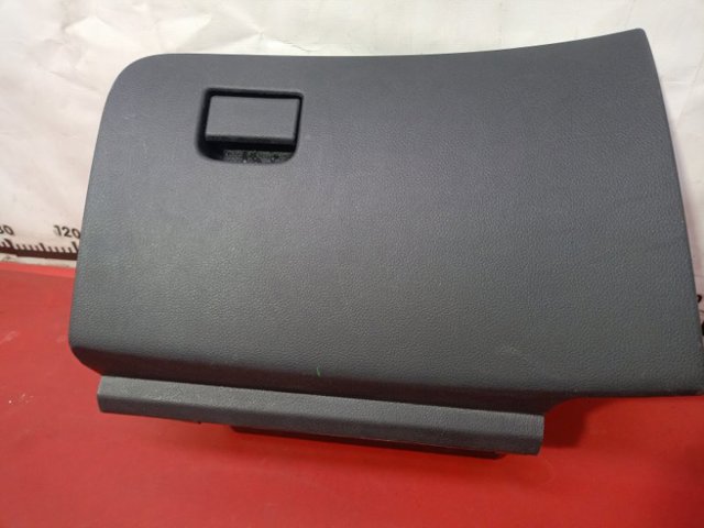 Ящик для документів, кишеня боковини 685105HA0A NISSAN