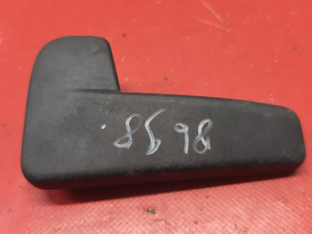Важіль відкривання капота 6R1823533 VAG