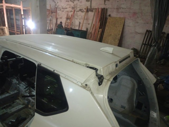 Дах кабіни (кузова) 731126RR1A NISSAN
