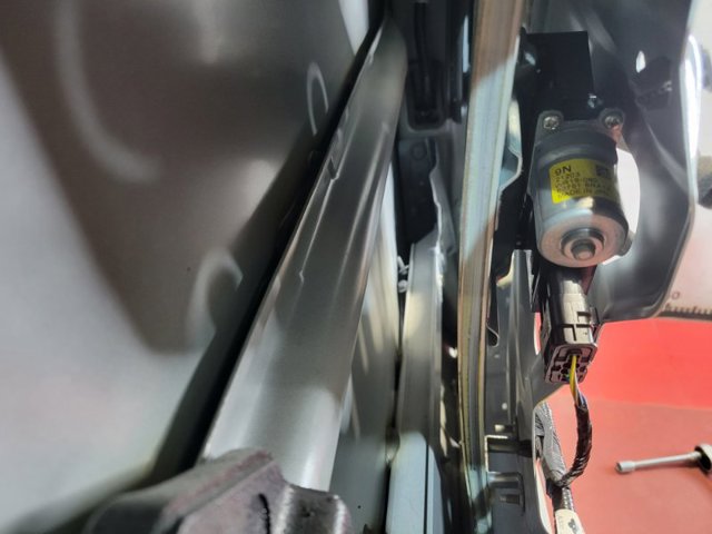 Механізм стеклопідйомника дверей передніх, лівих 807216RA0A NISSAN