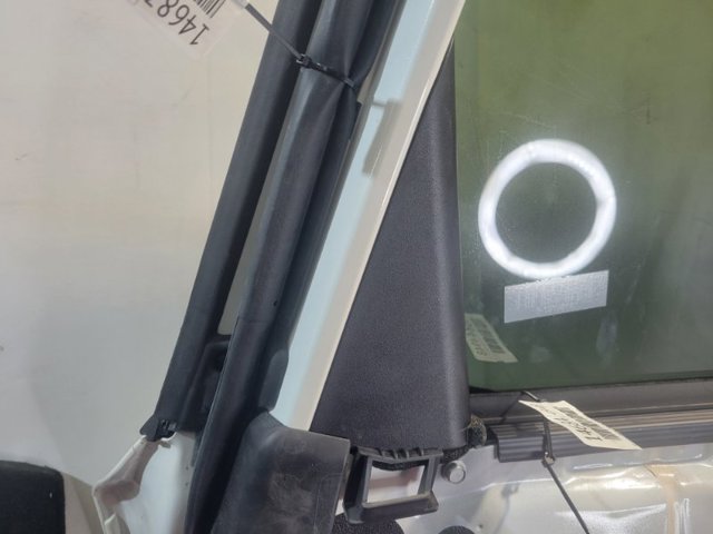 Накладка задніх дверей, лівих, вертикальних 822356RA0A NISSAN