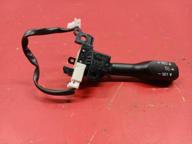 Перемикач круїз контролю 8463208021 TOYOTA