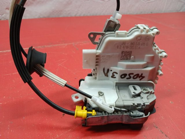 Замок задніх дверей, лівих 8K0839015D VAG
