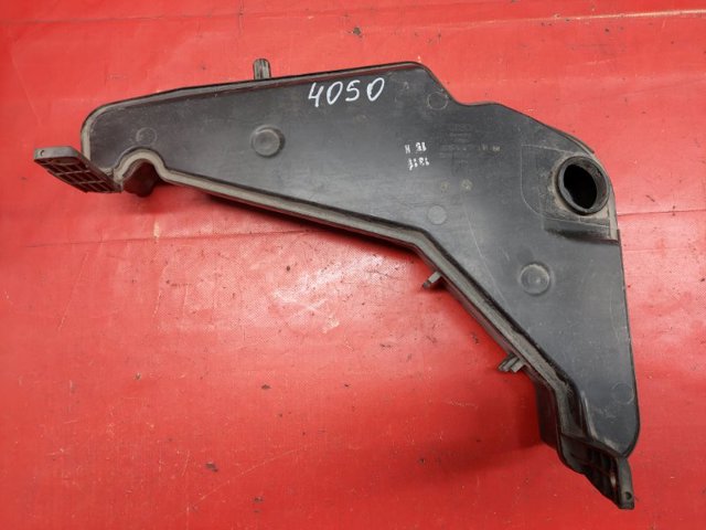Бачок для омивайки 8R0955453B VAG