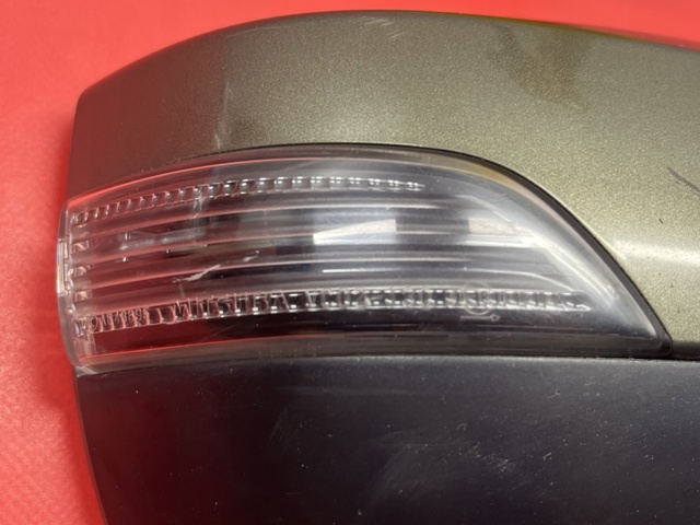 Праве бокове дзеркало 91036AL21B SUBARU