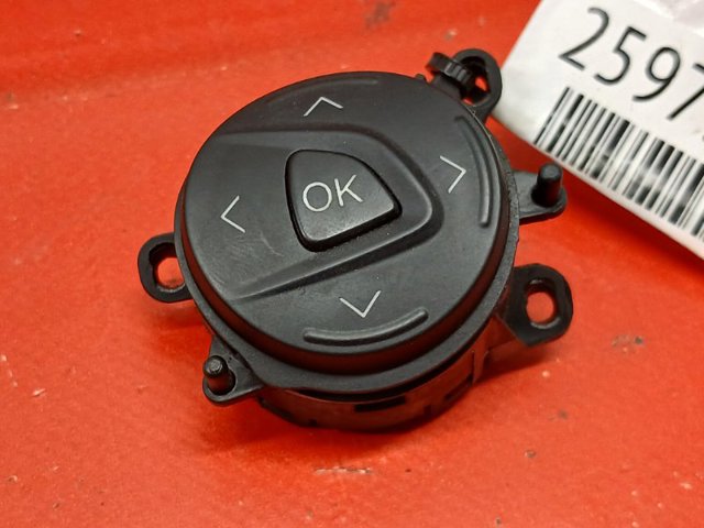 Блок кнопкових перемикачів кермового колеса AM5T14K147AA FORD