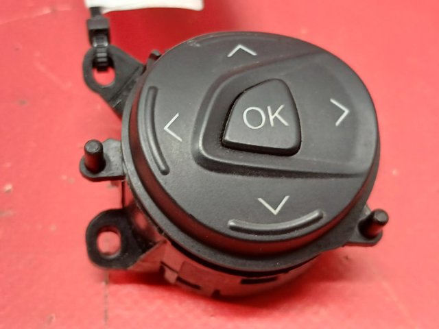 Блок кнопкових перемикачів кермового колеса AM5T14K147BA FORD