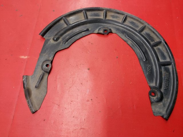 Кожух гальмівного диска BCKA33271 MAZDA