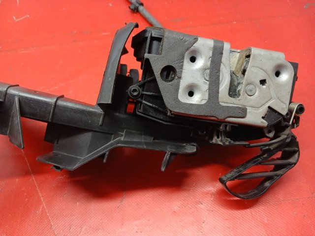BM5AA21813DB Ford