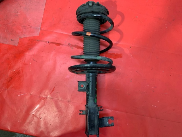 Стійка передня права E43024RA3A NISSAN