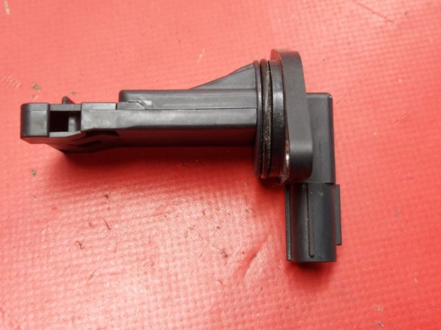 Датчик потоку повітря E5T63271 MAZDA