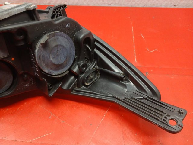 Фара дальнього світла в зборі F1EZ13008GU FORD