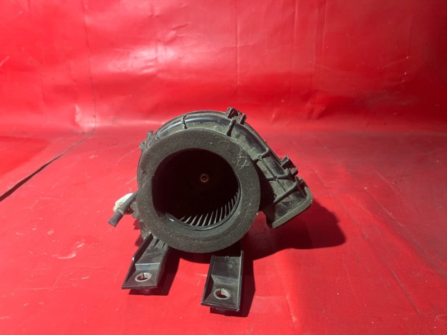 Насос (помпа) охолодження батареї G923047080 TOYOTA