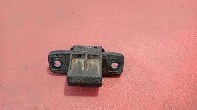 Кнопка приводу замка задньої 3/5 двері (ляди) GHP9624B0 MAZDA