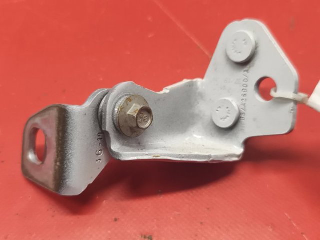 Петля заднтої двері, правої H1BZ5826800A FORD