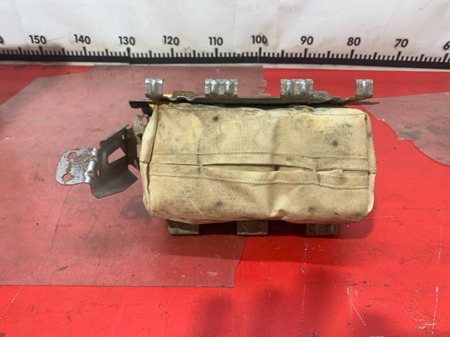 Подушка безпеки пасажира KB7W57K50D MAZDA