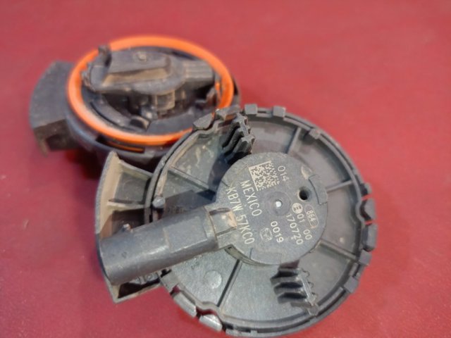 Датчик AIRBAG передній KB7W57KC0 MAZDA