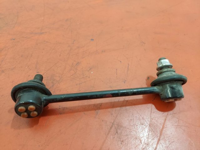 Яйця стабілізатора заднього KD3128190 MAZDA